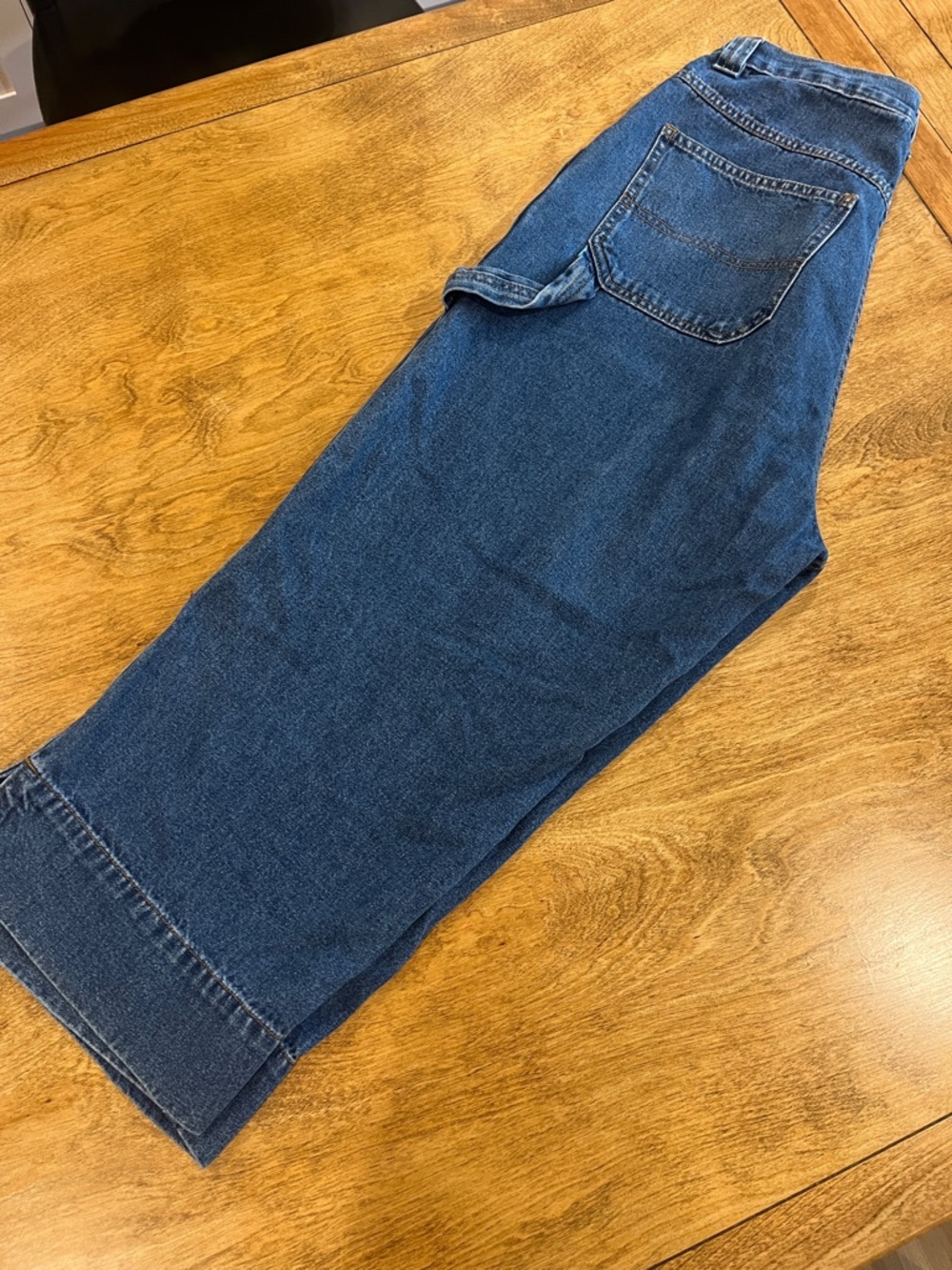 Bill Blass Vintage Capris - Picture 3 of 4